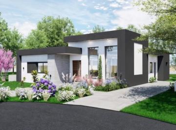 Casa · 137m² · 4 Ambientes · 2 Cocheras · Casa en Venta en Pilar del Este Santa Elisa