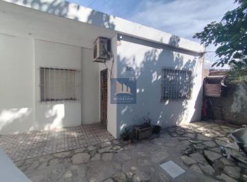 PH · 1m² · 3 Ambientes · Alquiler PH Sin Fondo y Sin Garage, 2 Dorm., Rosales 3588 - Jose Marmol