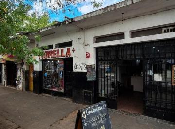 Local comercial · 298m² · 4 Ambientes · Venta Local en Moron