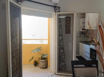 Departamento · 70m² · 4 Ambientes · Df886 - Departamento en Venta - 3 Dorm. - Torre del Docente