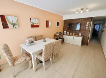 Departamento · 97m² · 3 Ambientes · Duplex 3 Amb C/patio en Castelar Norte Zona Residencial Apto Credito