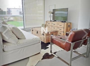 Foto1 · En Venta Apartamento de 2 Dorm. en Brava, Punta del Este con Vista Agradable