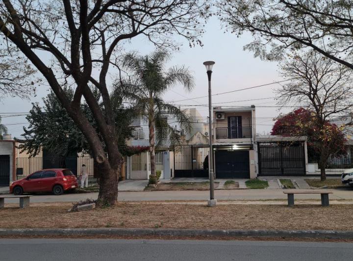 Departamento · 60m² · 5 Ambientes · 1 Cochera