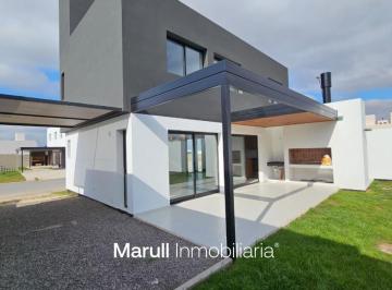 Casa · 120m² · 5 Ambientes · 1 Cochera · Casa en Venta 3 Dorm. Rincones de Manantiales