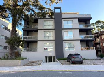 Departamento · 70m² · 2 Dormitorios · 1 Cochera · Pinamar - Complejo Jonas con Amenities 1° B