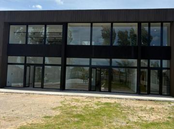 Local comercial de 7 ambientes, San Vicente · Local Comercial a Estrenar en Alquiler Excelente Ubicación. Canning