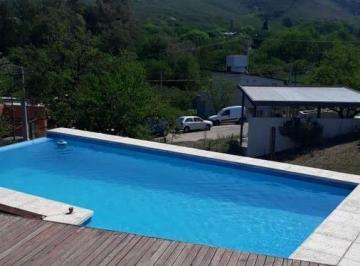 Casa · 175m² · 4 Ambientes · Increibles Vistas - Piscina Sin Fin - Cumbres del Golf