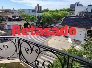 Departamento de 3 ambientes, Parque Chacabuco · "Apto Crédito Hipotecario "Semipiso 3 Ambientes Al Frente en 2° Piso por Escalera. 2 Balcones.