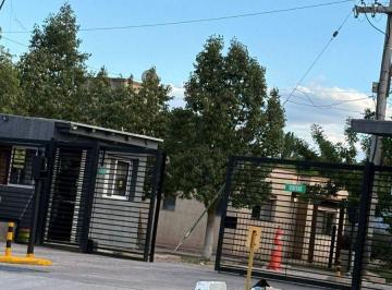 Terreno , Perdriel · Terreno / Lote en Venta de 300 m² Ubicado en Perdriel