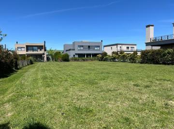 Terreno · 718m² · Lote en Venta Interno Barrio Ceibos Puertos