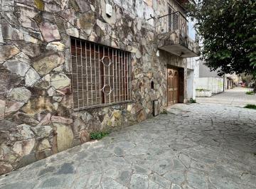 Casa de 6 ambientes, La Plata · Venta Casa | 68 17 y 18