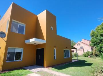 Casa · 135m² · 4 Ambientes · Casa - Maschwitz Village