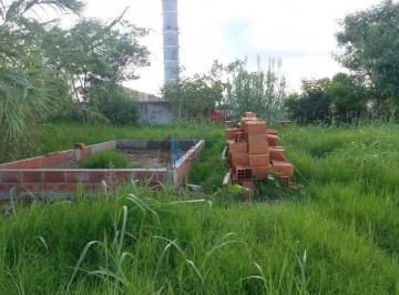 Terreno · 240m² · Lote Los Chañaritos