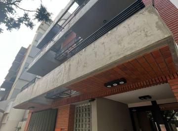 Departamento de 3 ambientes, Córdoba · 2 Dorm. con Terraza Propia en Venta - B° General Paz