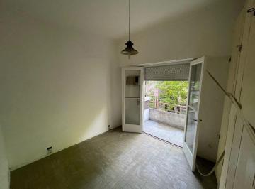 Departamento de 2 ambientes, Balvanera · Venta 2 Ambientes a Refaccionar 1º por Escalera