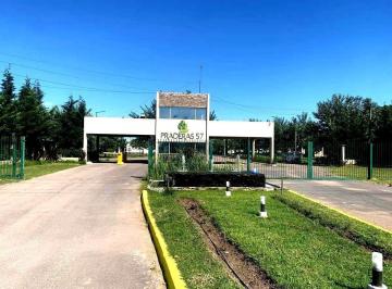 Terreno · 849m² · Barrio Privado Praderas 57 Lote en Venta de 849 m²