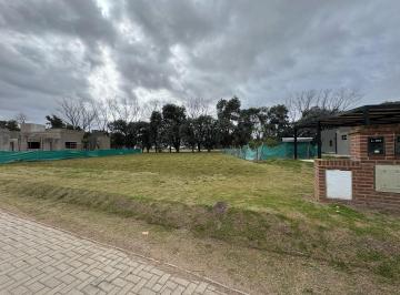 Terreno · 1000m² · Adg. Super Oportunidad! Lote en El Cardal 2