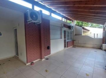 Casa en Alquiler de 6 ambientes · Rivadavia, Casa 4 Dorm., 2 Baños