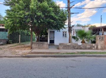 Casa · 162m² · 3 Ambientes · Casa de Dos Dorm. Mas Departamento en Venta Barrio Silvano Funes