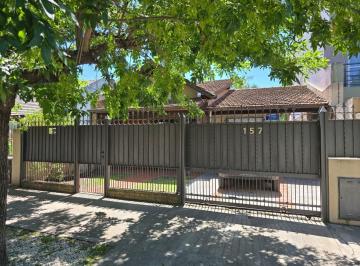 Casa · 180m² · 6 Ambientes · 2 Cocheras · Casa en San Antonio de Padua