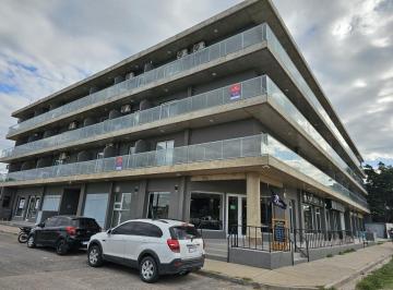Departamento · 35m² · 2 Ambientes · 1 Cochera · Edificio Meraki 2 - Depto Parcialmente Amoblado de 1 Dormitorio y 1 Baño con Balcón Al Frente y Coch