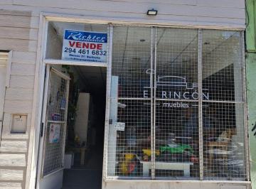Local comercial de 3 ambientes, San Carlos de Bariloche · Local Comercial en Excelente Ubicacion - Onelli Al 500