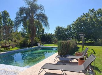 Casa de 5 ambientes, General Rodríguez · Casa en Venta El Nacional C. C, Gral Rodriguez