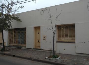 Terreno · 352m² · Hipolito Irigoyen Al 300 - Venta de Terreno/lote en Iriondo