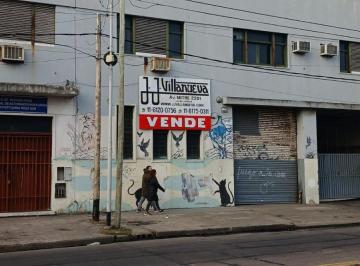 Depósito de 15 ambientes, Avellaneda · Galpón/depósito de 3865 m² Cub. en Venta en Avellaneda. Retasado