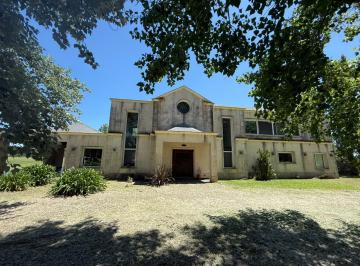 Casa · 330m² · Casa en Maximo Paz