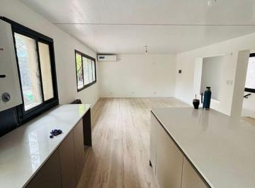 Casa de 4 ambientes, Rosario · A Estrenar - Casa de 2 Dorm. con Cochera - Barrio Martin