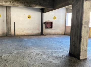 OPORTUNIDAD. SARMIENTO 920. COMODA COCHERA UBICADA EN EL QUINTO PISO. PRECIO u$s · Oportunidad. Sarmiento 920. Cochera de 15 m².