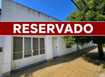 Casa · 140m² · 4 Ambientes · 1 Cochera · Casa en Villa Ballester, Sobre Terreno 230 m²