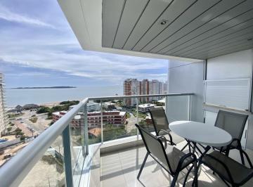 Foto1 · Apartamento de Categoria en Venta Playa Mansa 2 Dorm. Miami Booulevard