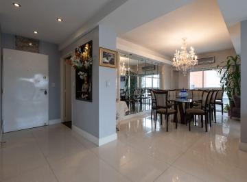Departamento de 4 ambientes, Barracas · Venta Departamento 4 Ambientes Mas Dependencia con 2 Cocheras