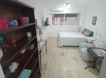 Departamento · 27m² · 1 Ambiente · Alquiler Temporal - Amplio Estudio en Recoleta!