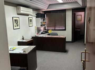 Oficina comercial · 50m² · 1 Ambiente · Oficina en Primer Piso por Escelara en Excelente Ubicación