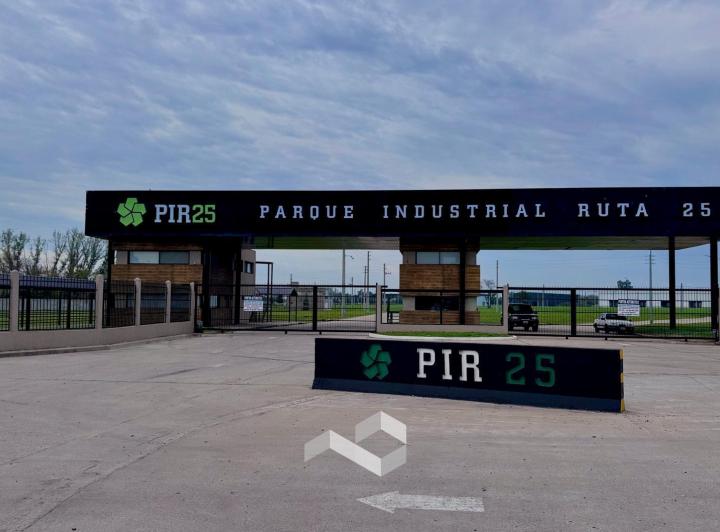 Desarrollo vertical · Pir 25 | Parque Industrial en Moreno