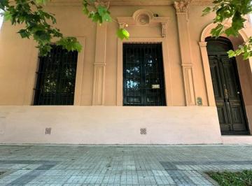 Casa · 120m² · Casa en Venta en Banfield Este, Banfield, Lomas de Zamora