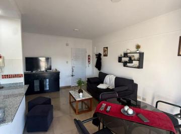 Departamento · 60m² · 3 Ambientes · 1 Cochera · Departamento con Cochera en Venta Moreno 5517 - Wilde