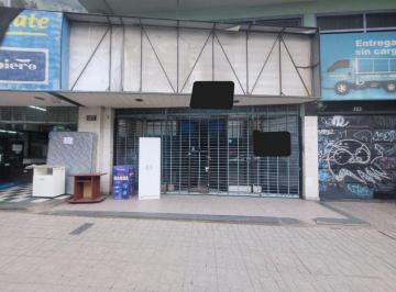 Local comercial , Esteban Echeverría · Importante Local Comercial en Alquiler en Zona Centro!