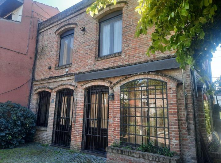 Oficina comercial · 170m² · 5 Ambientes · 1 Cochera