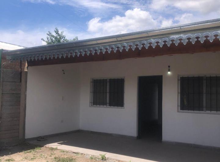 Casa · 100m² · 3 Ambientes · 1 Cochera