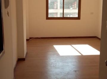 Oficina comercial · 44m² · Ctro. Grand Astoria Office Av Colon 164 - Nueva, Privado y Bño