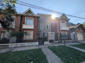 Casa de 3 ambientes, Quilmes · Alquiler Duplex de Categoria en Elustondo 5375