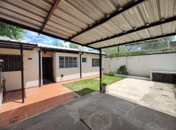 PH de 3 ambientes, San Isidro · Muy Buen PH con 2 Dorm. Cochera y Patio