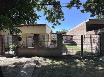 Casa · 120m² · 3 Ambientes · 1 Cochera · Casa en Ricardone
