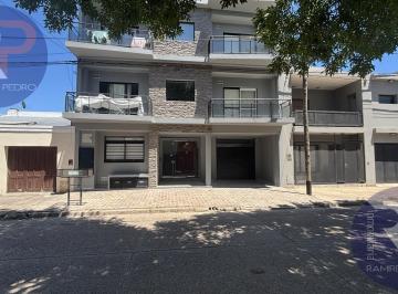 Departamento · 79m² · 4 Ambientes · 1 Cochera · Departamento en Venta - Ubicado en Planta Baja - Cocina/comedor - Baño