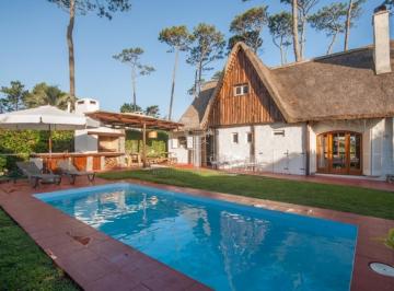 Foto1 · Casa en Alquiler a Sólo 150 Mtrs del Mar