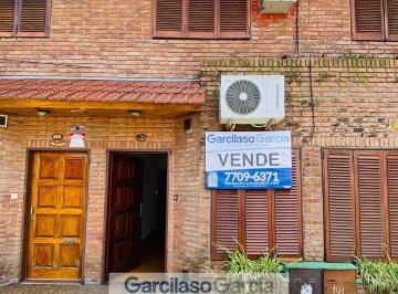 Casa · 78m² · 4 Ambientes · 1 Cochera · Casa Chalet en Venta en Morón, G. B. a. Zona Oeste, Argentina